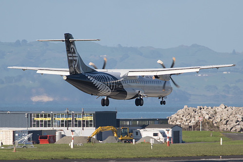 Mount Cook Airline ATR ATR 72-210 ZK-MCC (2) at Auckland International Airport (NZAA/AKL)